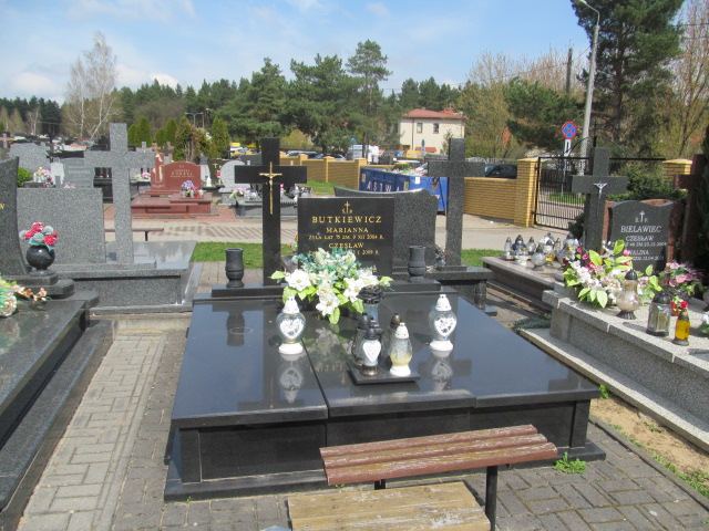 Grób Tadeusz Butkiewicz