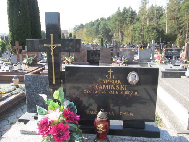 Cyprian Kamiński Białystok św. Boboli - Grobonet - Wyszukiwarka osób pochowanych