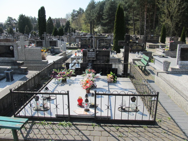 Grób Lucyna Koleśnik